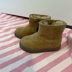 Cat & Jack Tan Kids Boots